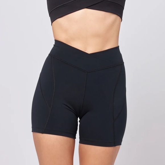 l*space Pants - L*space slate Carter bike shorts size small.